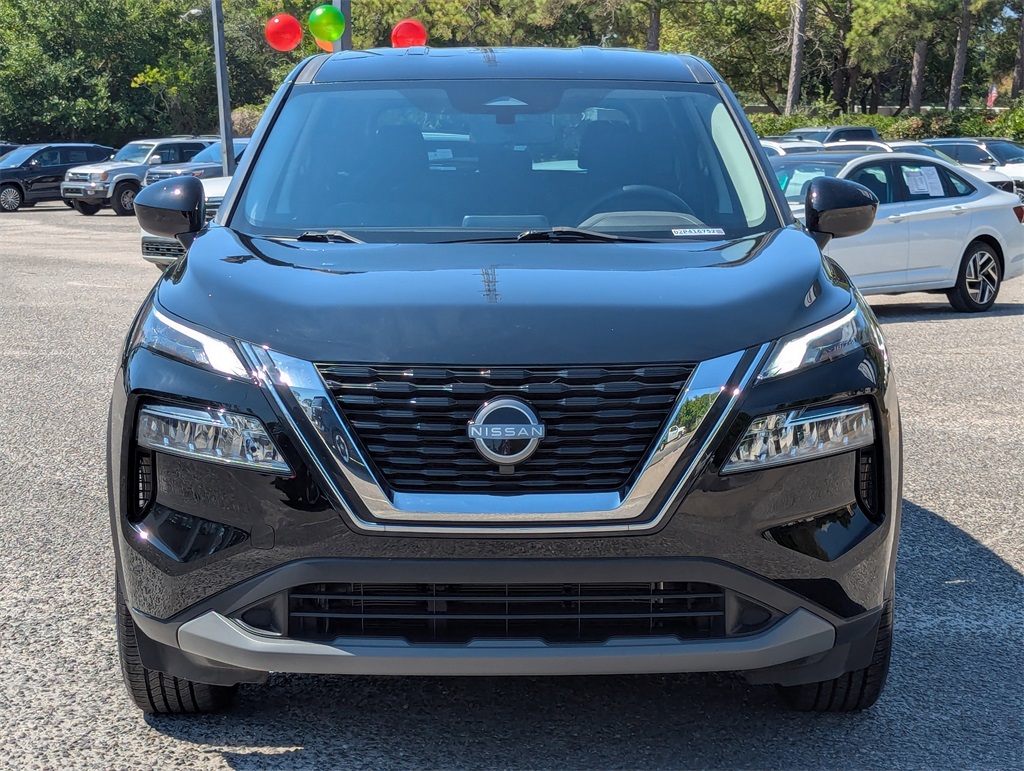 2023 Nissan Rogue SV photo 9