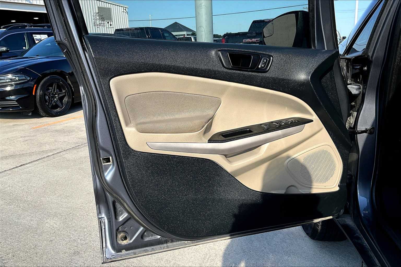 2022 Ford EcoSport S photo 15