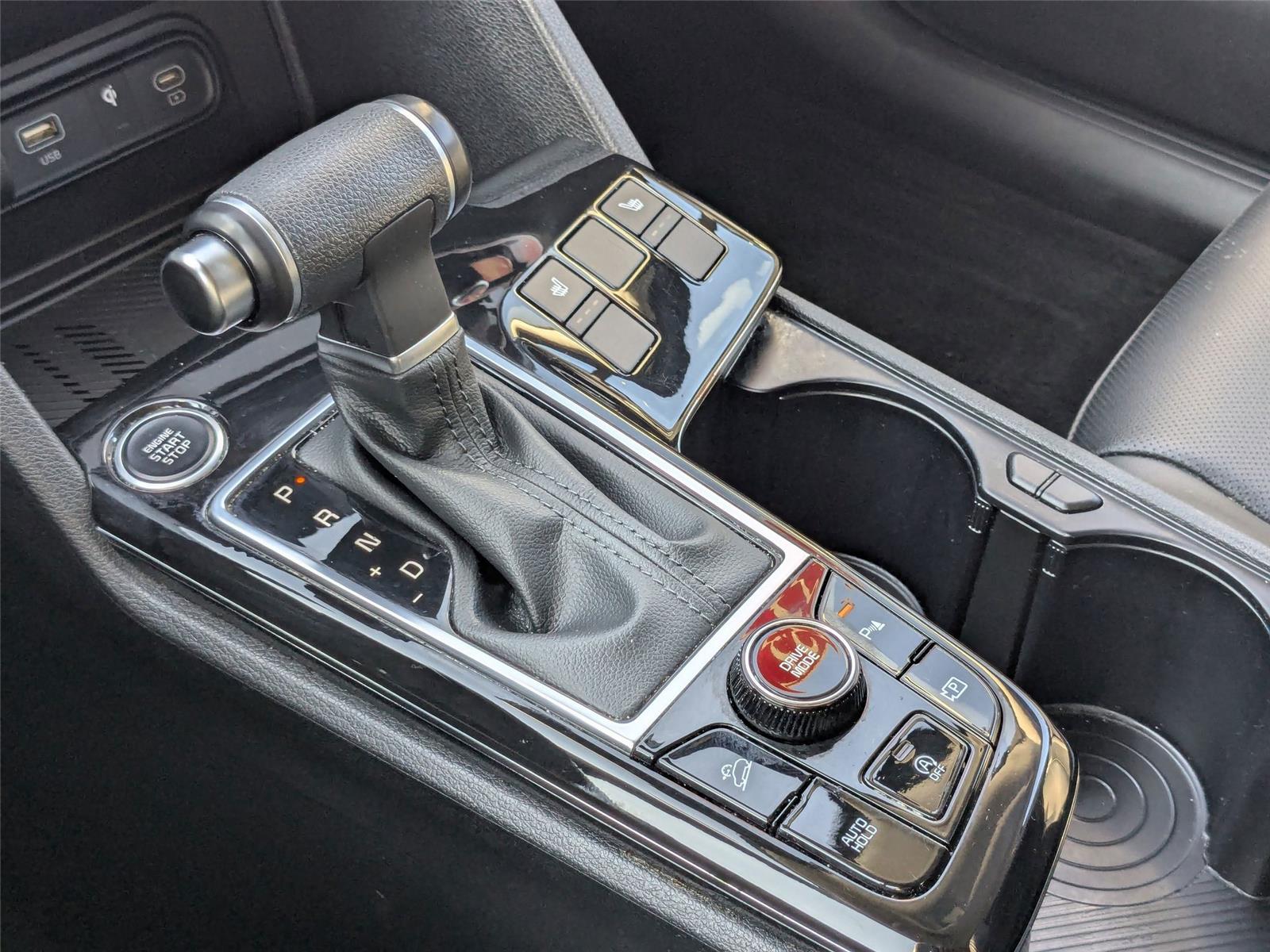 2023 Kia Sportage EX photo 23