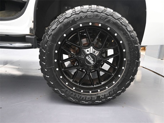 2017 Chevrolet Tahoe Premier photo 14