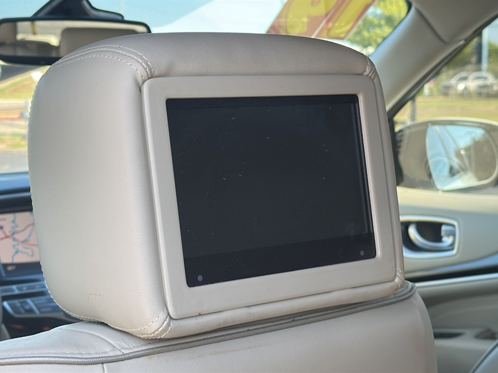2019 Infiniti QX60 Luxe photo 11