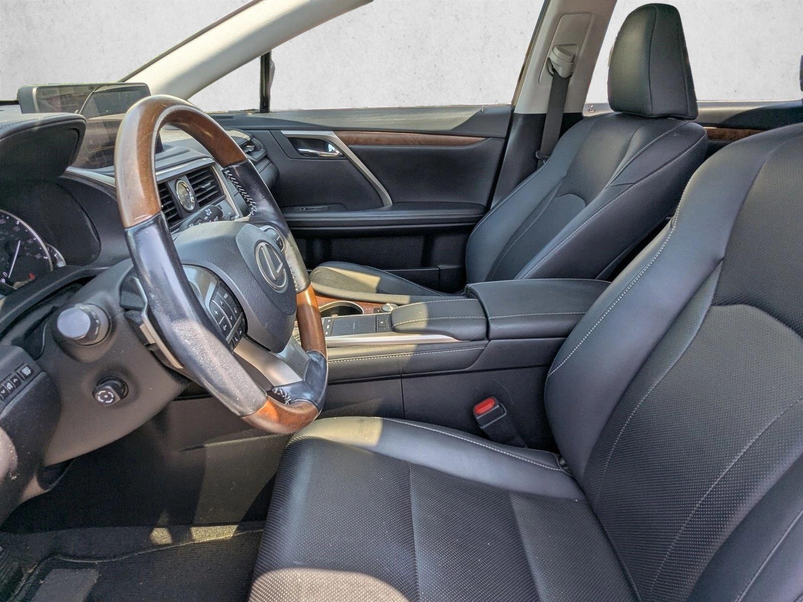 2020 Lexus RX 350L Premium photo 16