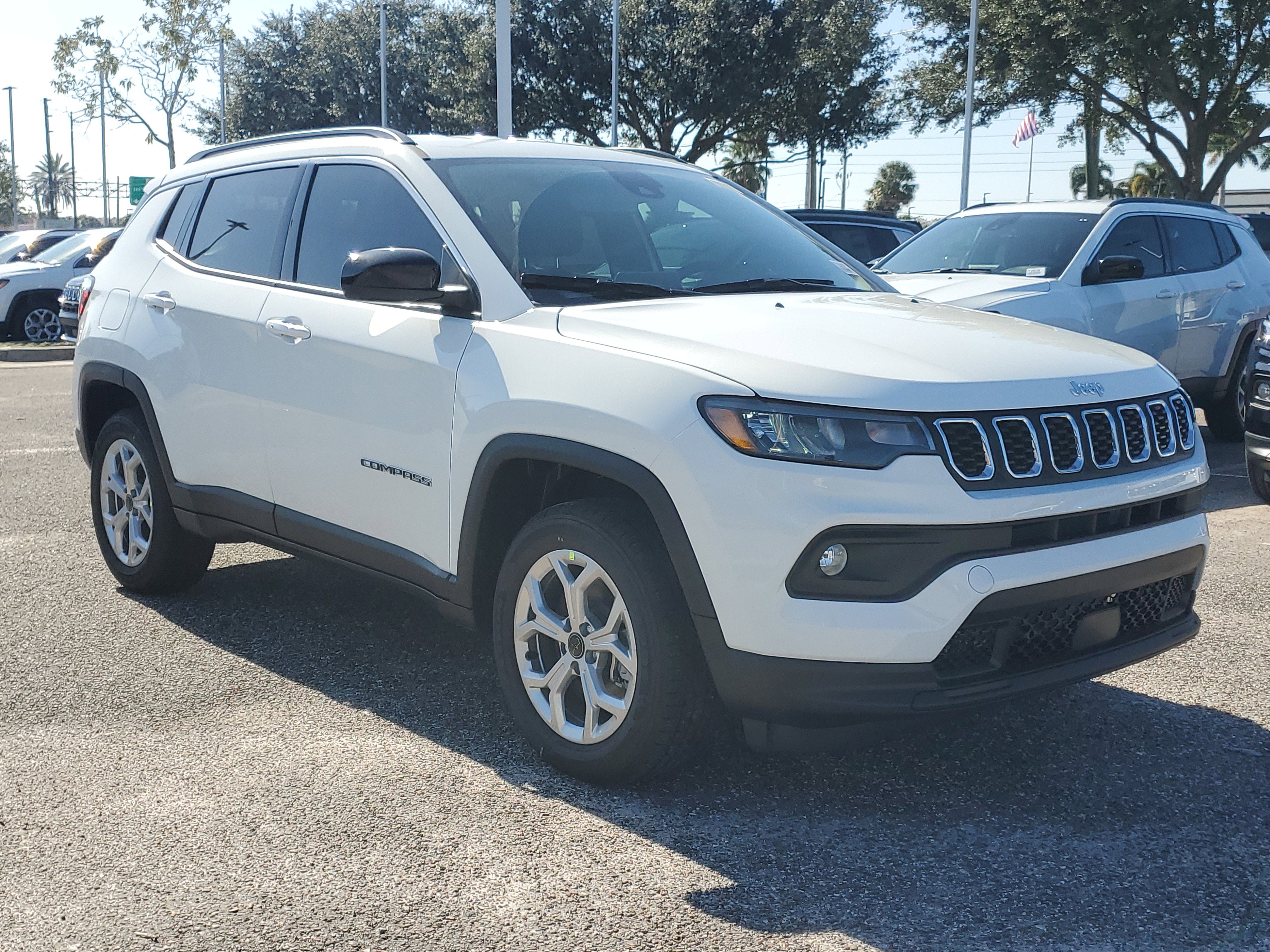 2026 Jeep Compass Latitude's photo