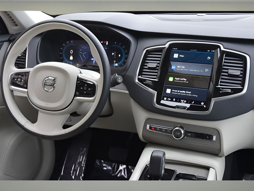 2024 Volvo XC90 Plus photo 11