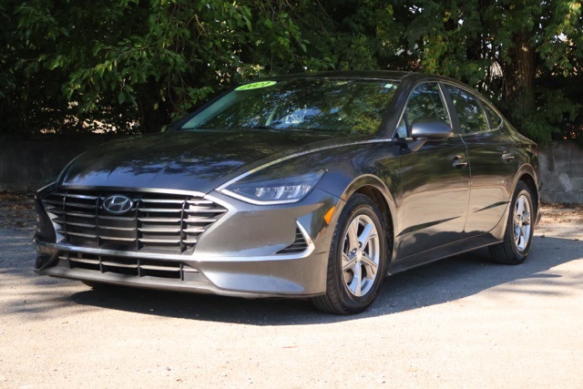 2021 Hyundai Sonata SE photo 2