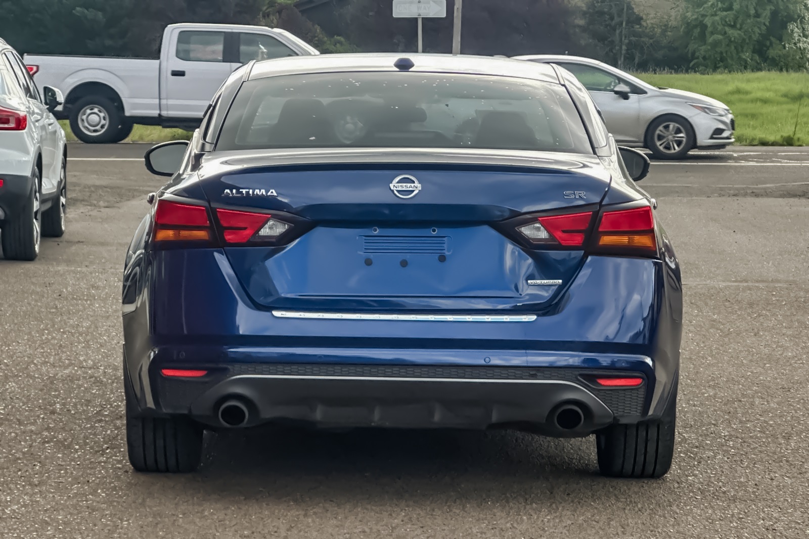 2021 Nissan Altima SR photo 4