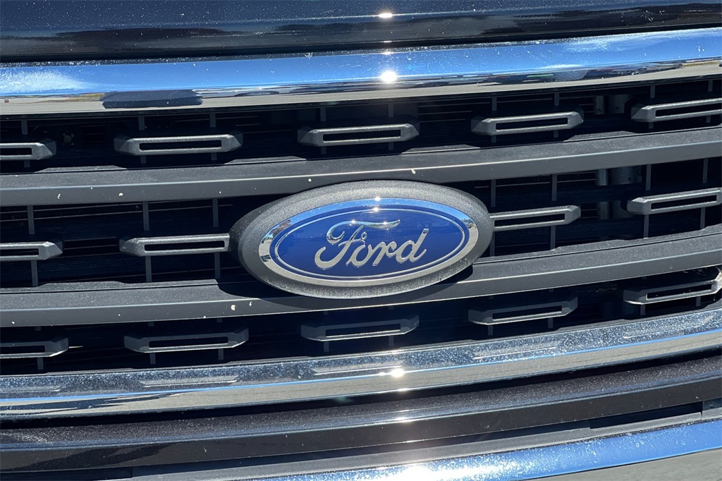 2023 Ford F-150 XL photo 7