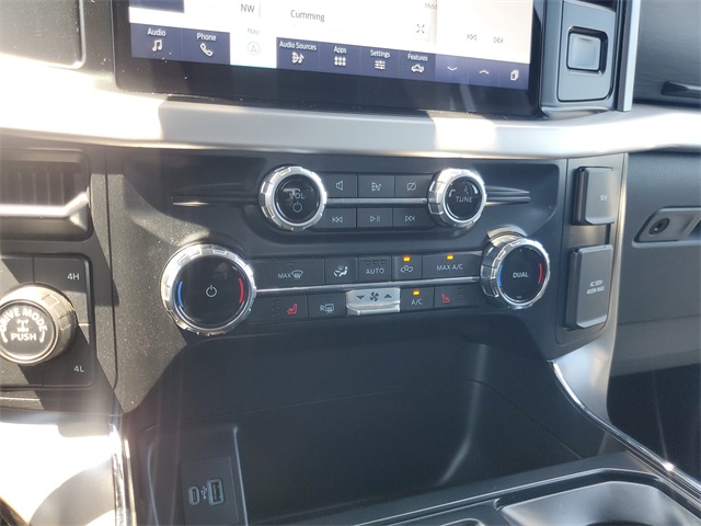 2023 Ford F-150 XLT photo 23
