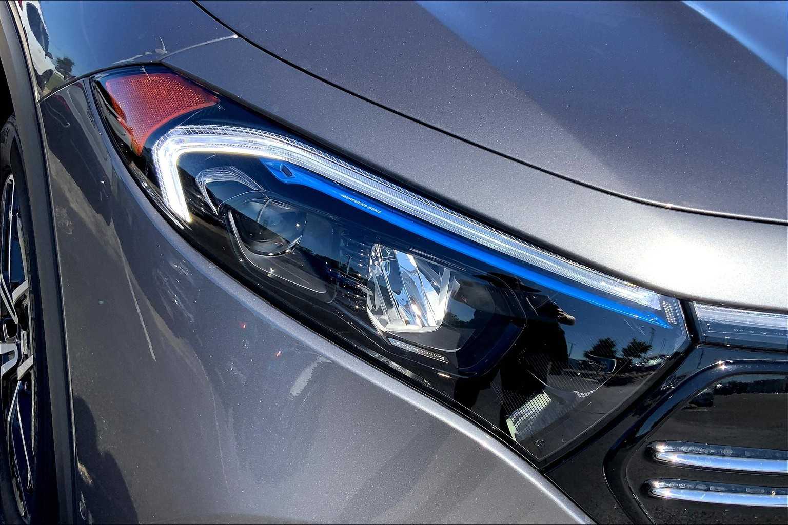 2023 Mercedes Benz EQB 350 4MATIC photo 25