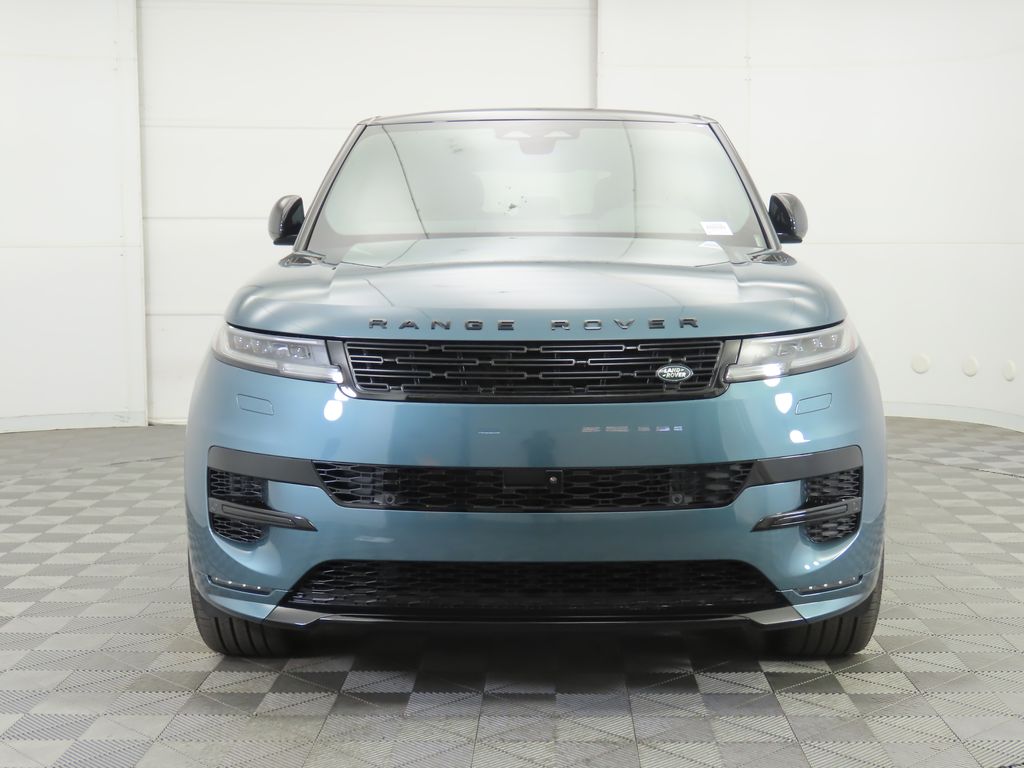 2025 Land Rover Range Rover Sport SE photo 2
