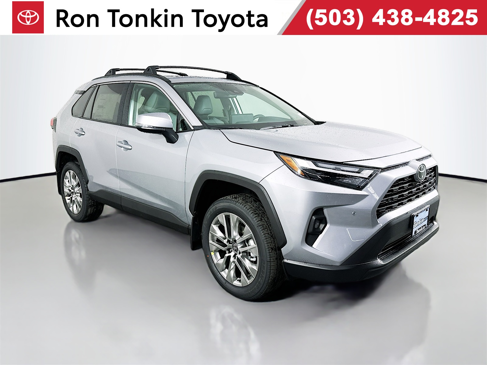 2025 Toyota RAV4 XLE Premium's photo