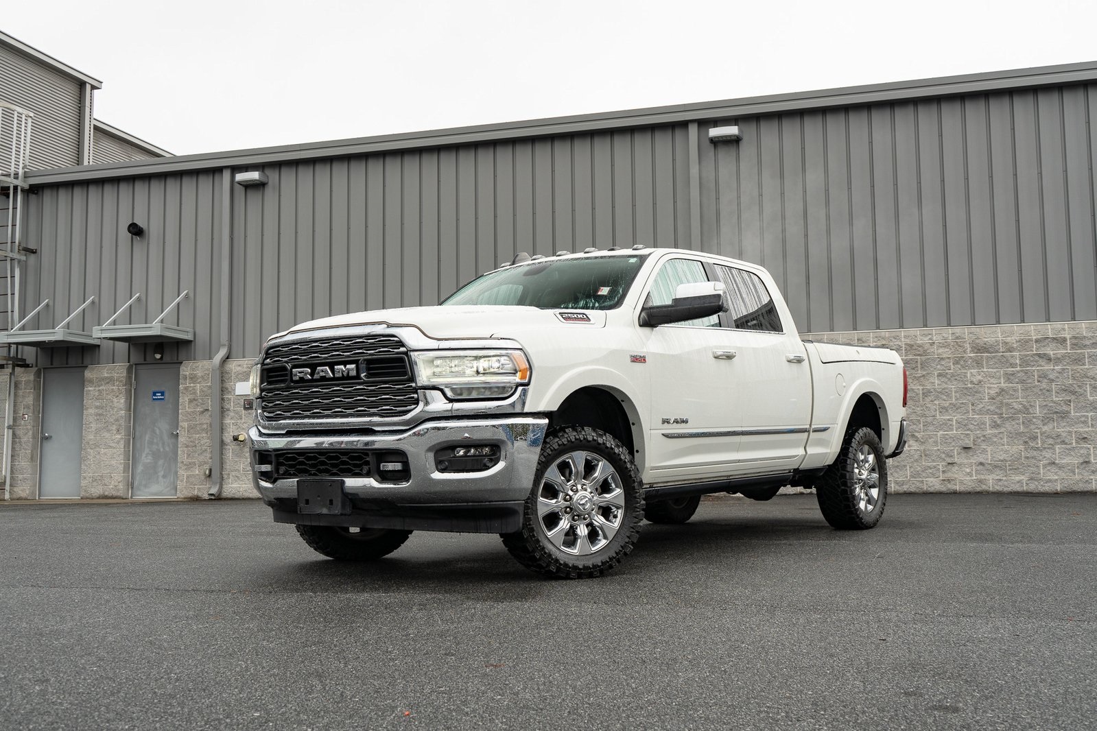 2020 RAM Ram 2500 Pickup Laramie Limited's photo