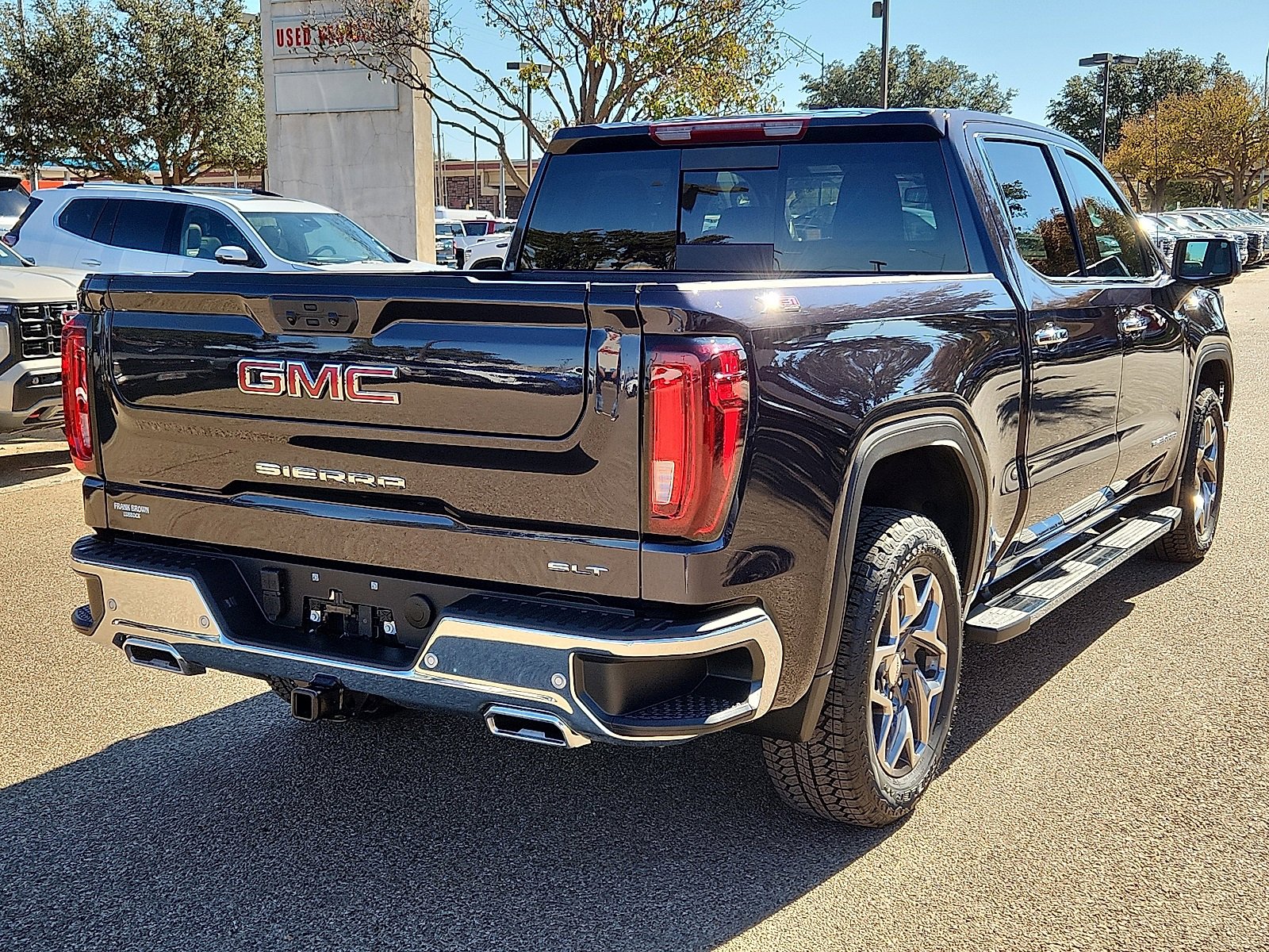 2026 Gmc Sierra 1500 SLT photo 3