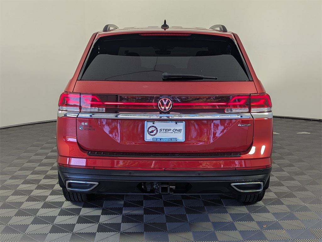 2024 Volkswagen Atlas SE Technology photo 3