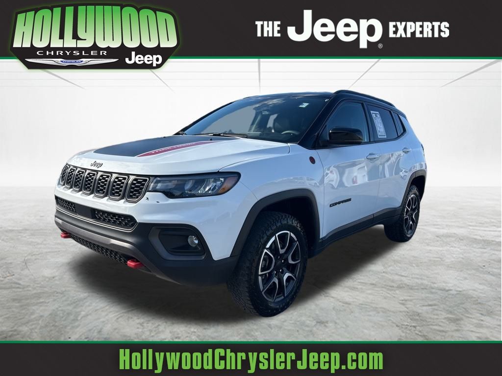 2024 Jeep Compass Trailhawk's photo