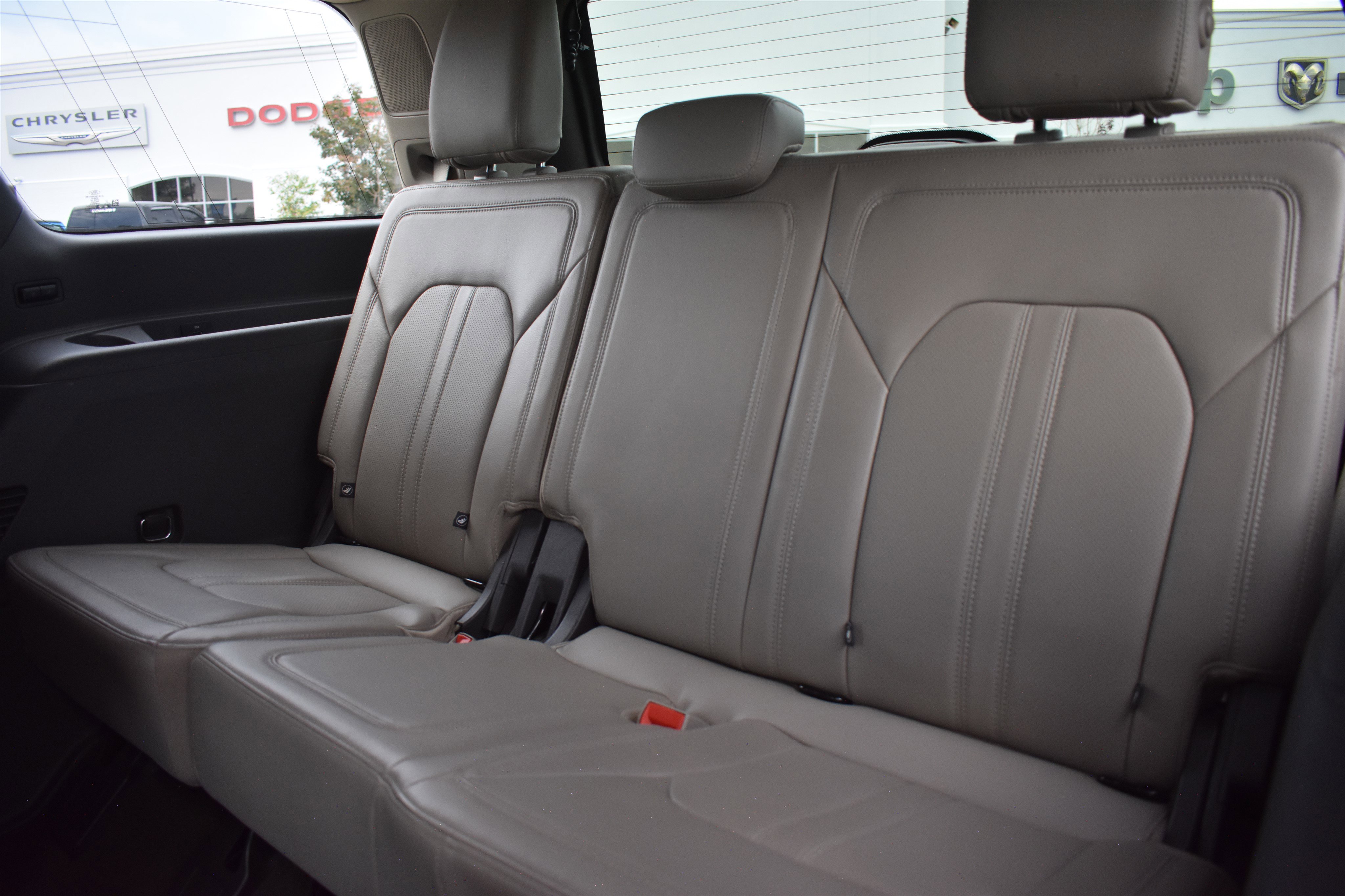 2020 Ford Expedition Limited photo 11
