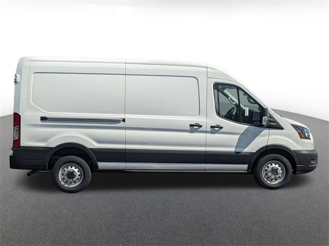 2025 Ford Transit photo 2
