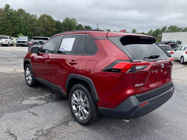 2023 Toyota RAV4 XLE Premium photo 6