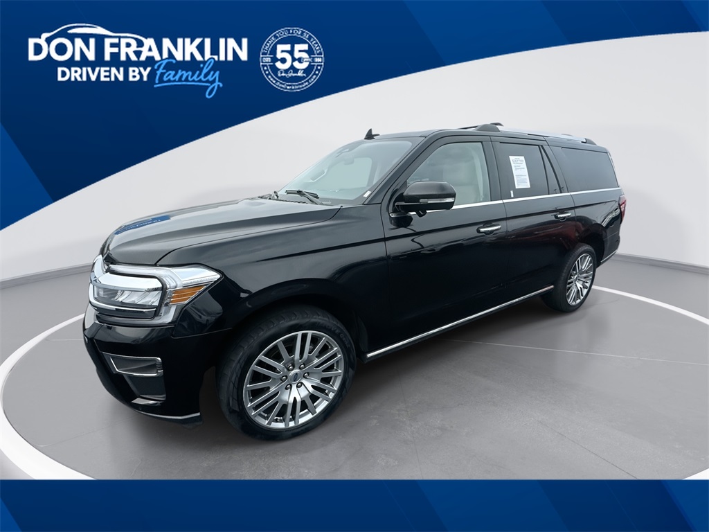 2023 Ford Expedition Limited's photo