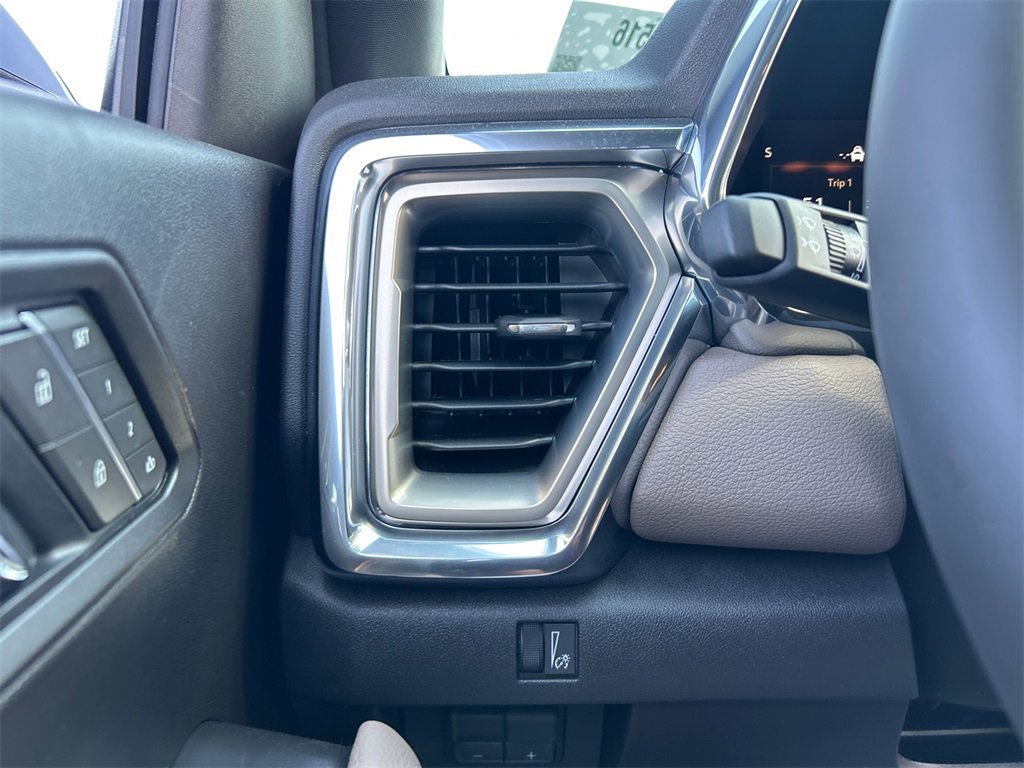 2026 Gmc Canyon Denali photo 18