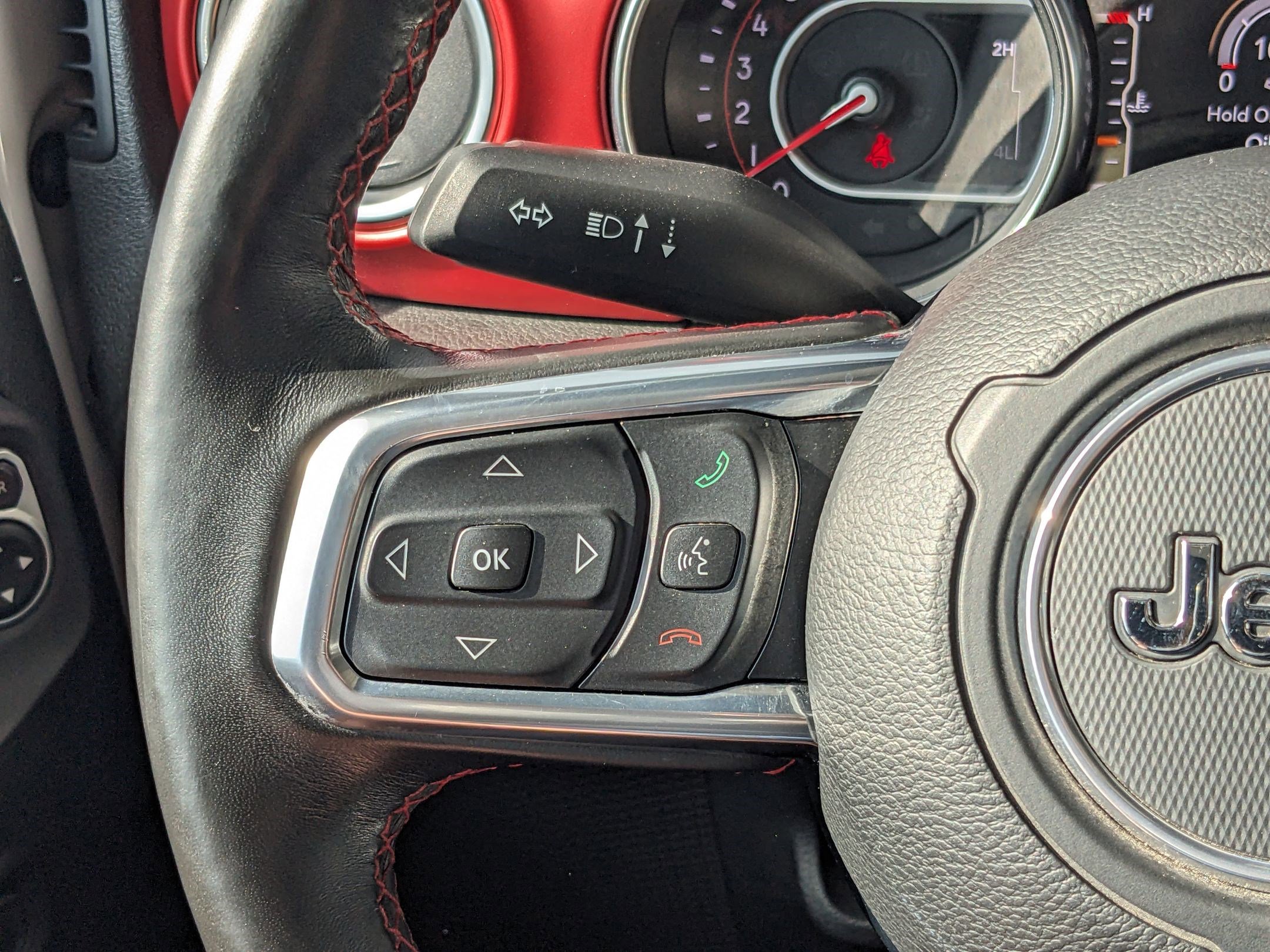 2020 Jeep Gladiator Rubicon photo 13