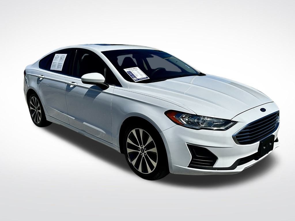 2020 Ford Fusion SE photo 2
