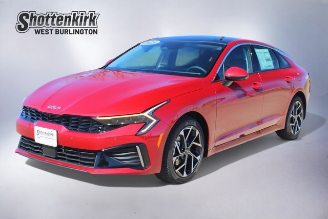 2025 Kia K5 EX's photo