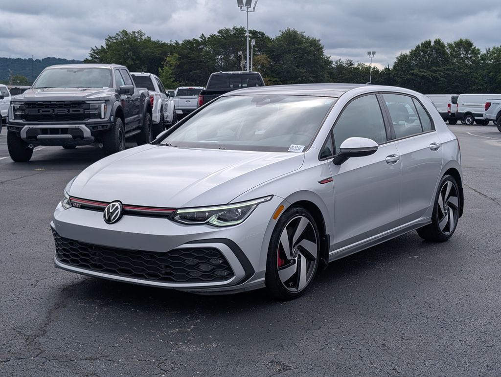 2022 Volkswagen Golf GTI SE photo 2