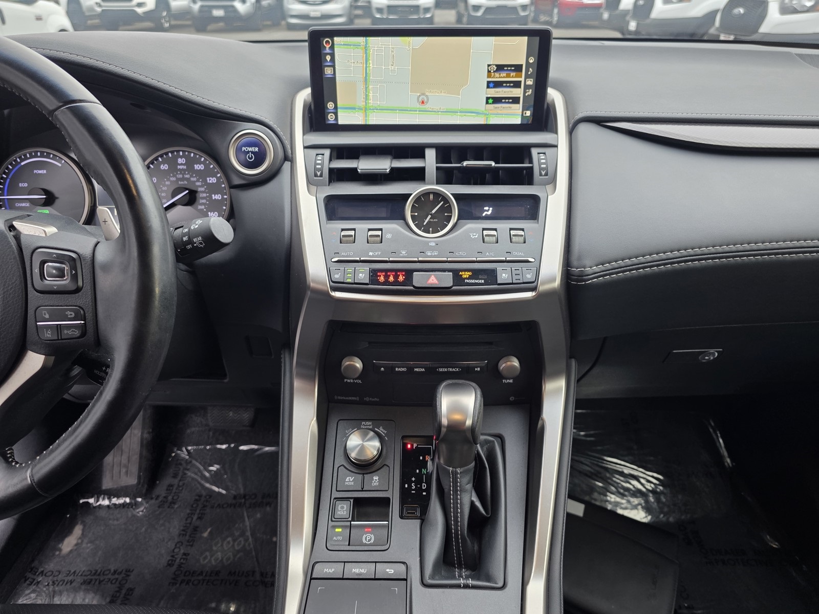 2018 Lexus NX 300h Luxury photo 24