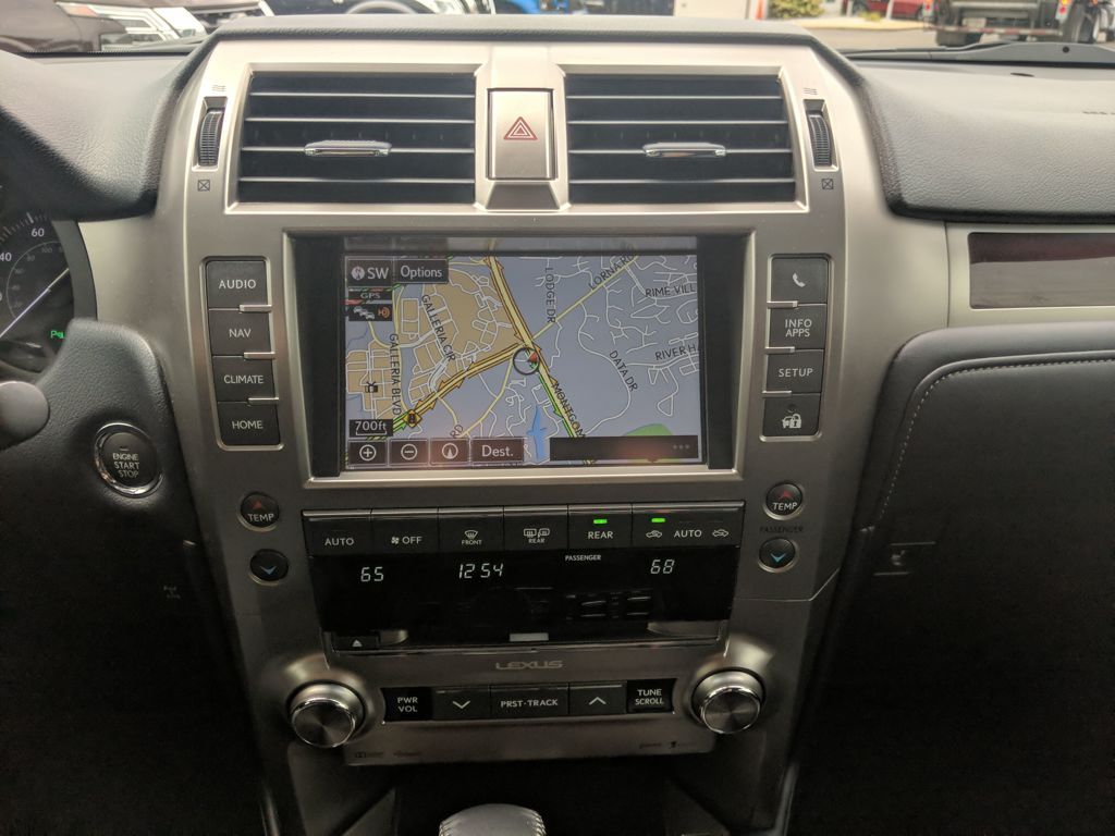 2019 Lexus GX 460 photo 6