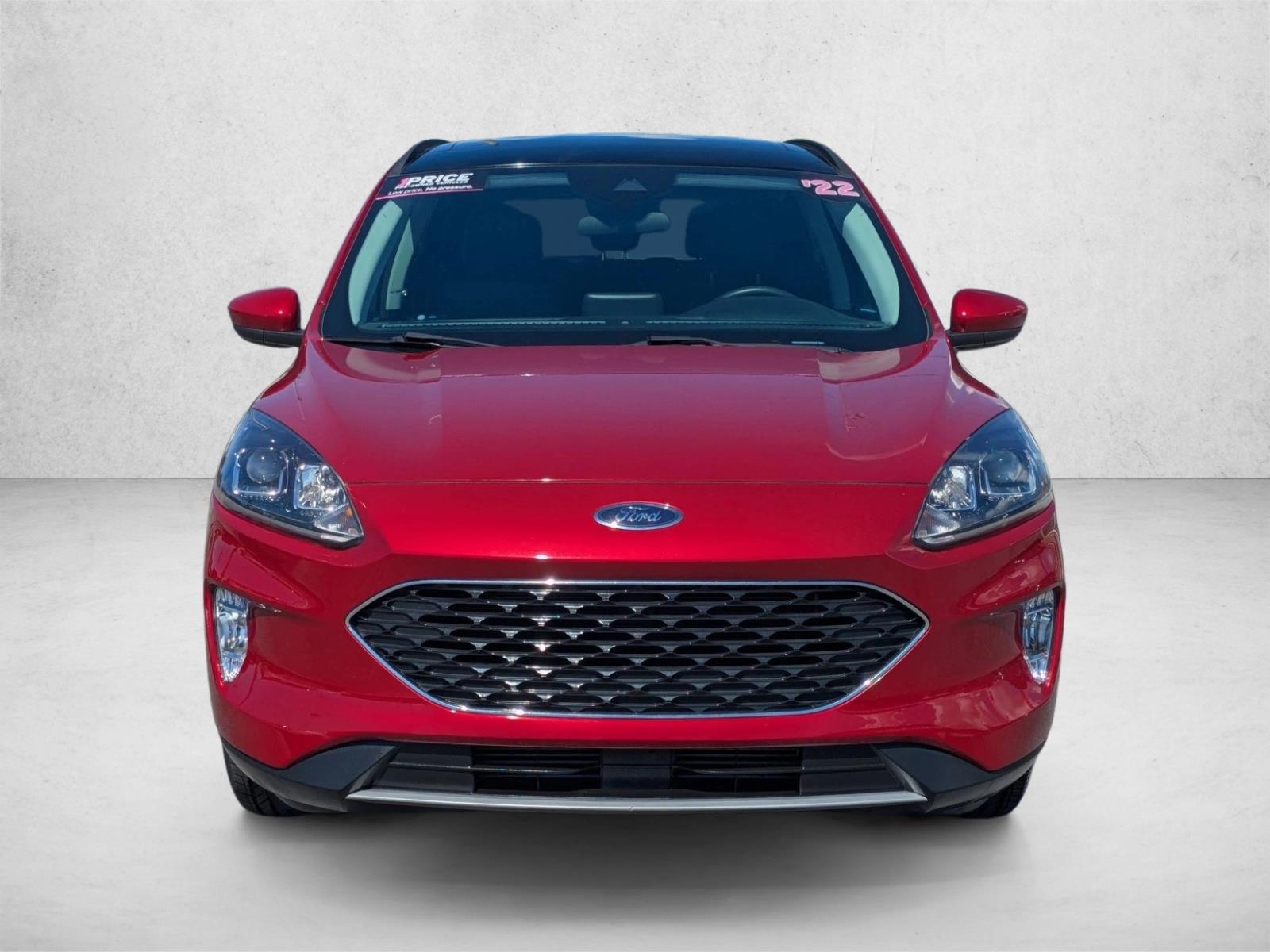 2022 Ford Escape SEL photo 2