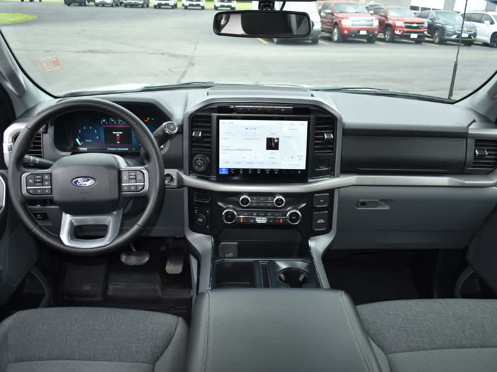 2024 Ford F-150 XLT photo 4
