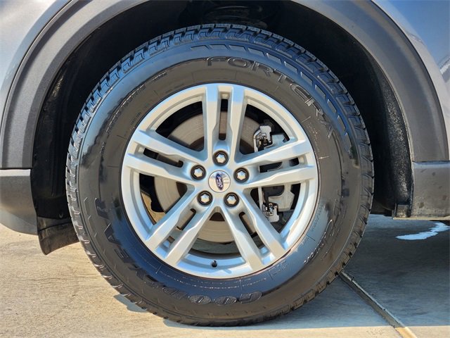 2024 Ford Explorer XLT photo 4