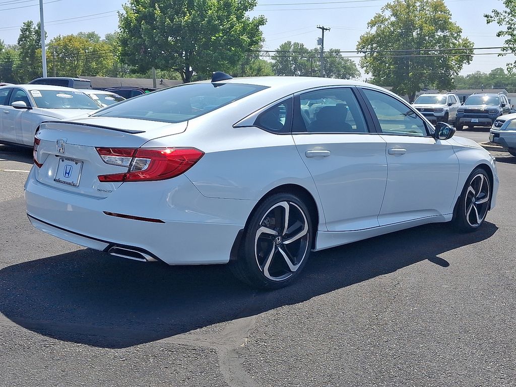 2021 Honda Accord 1.5T Sport photo 4