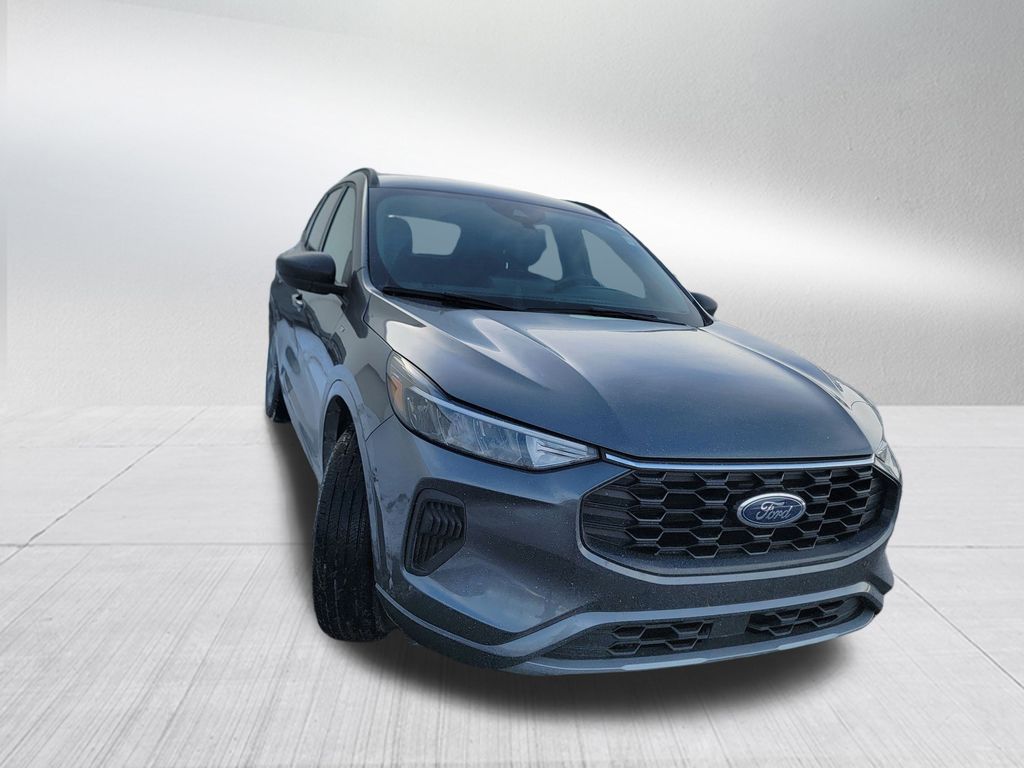 Used 2024 Ford Escape ST-Line with VIN 1FMCU9MN8RUB01364 for sale in Kansas City