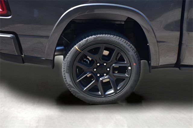 2026 Ram 1500 Laramie photo 9