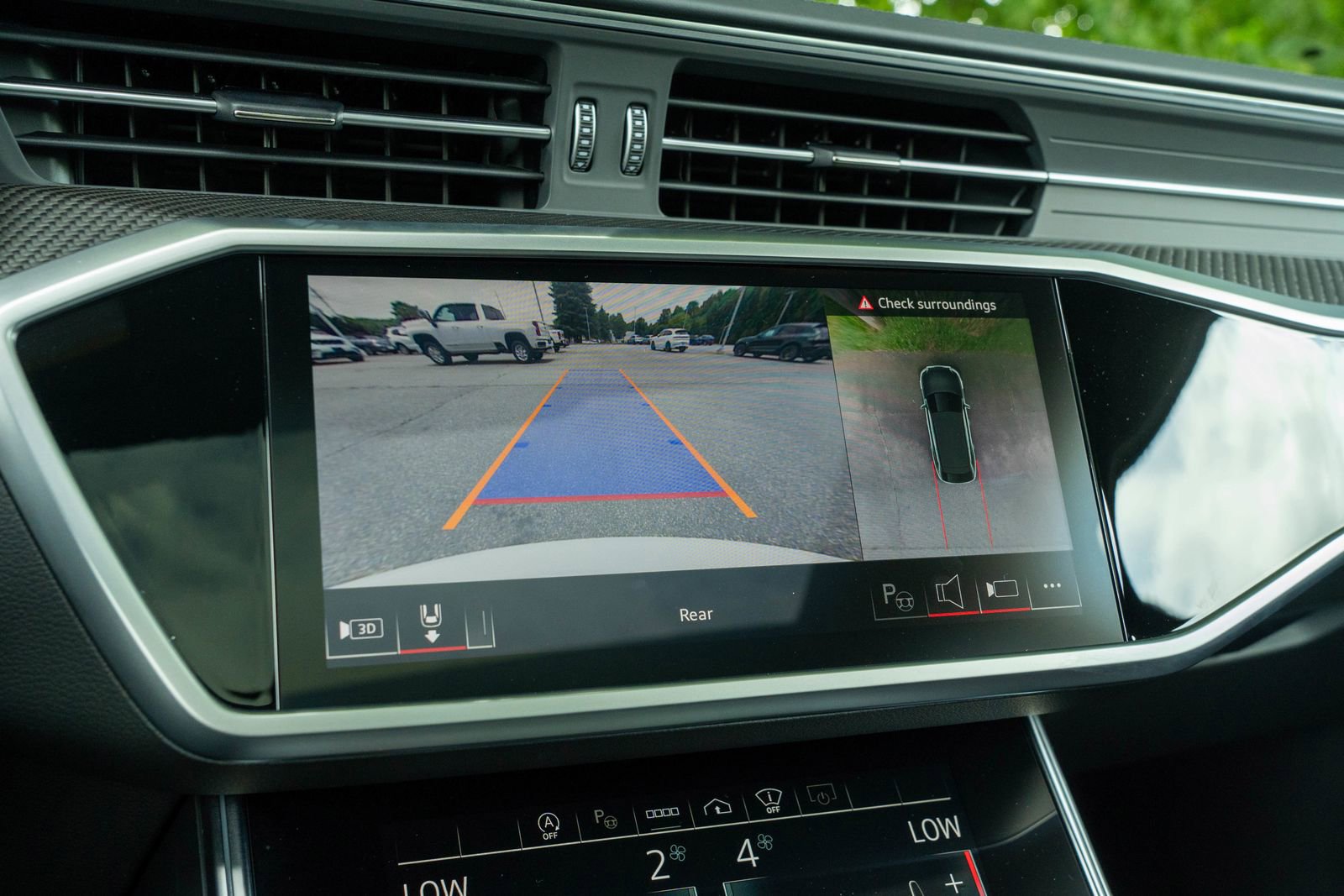 2024 Audi RS 6 Avant Performance photo 22