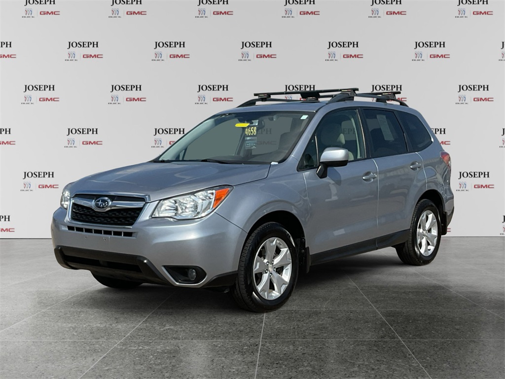 2016 Subaru Forester 2.5i Premium photo 4