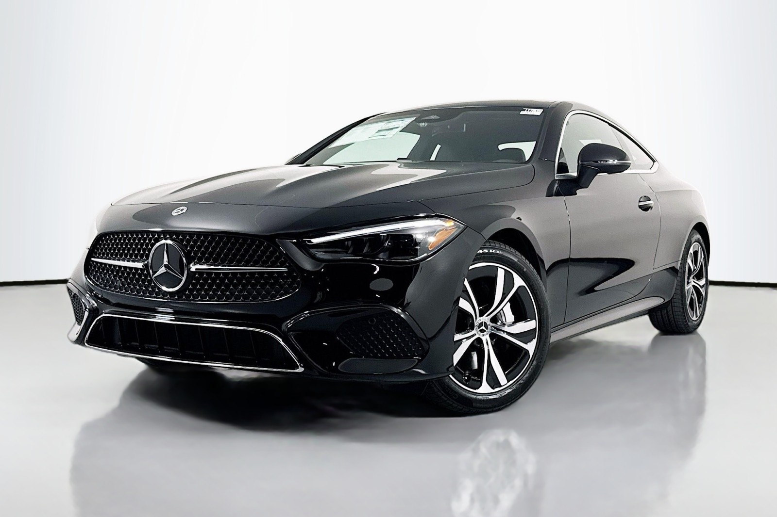 2026 Mercedes-Benz CLE CLE 300's photo