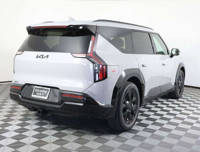 2026 Kia EV9 Land photo 4