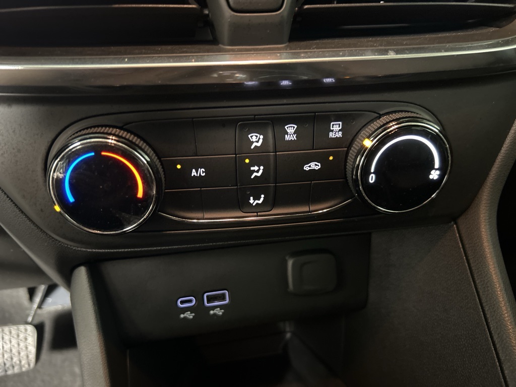 2024 Buick Encore GX Preferred photo 18