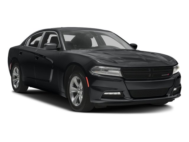 2017 Dodge Charger SXT photo 8