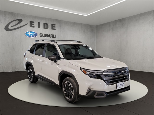 2025 Subaru Forester Limited's photo