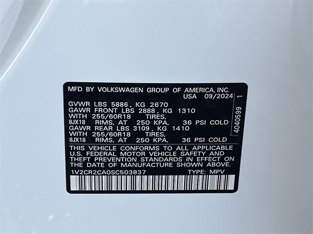 2025 Volkswagen Atlas Peak Edition photo 30
