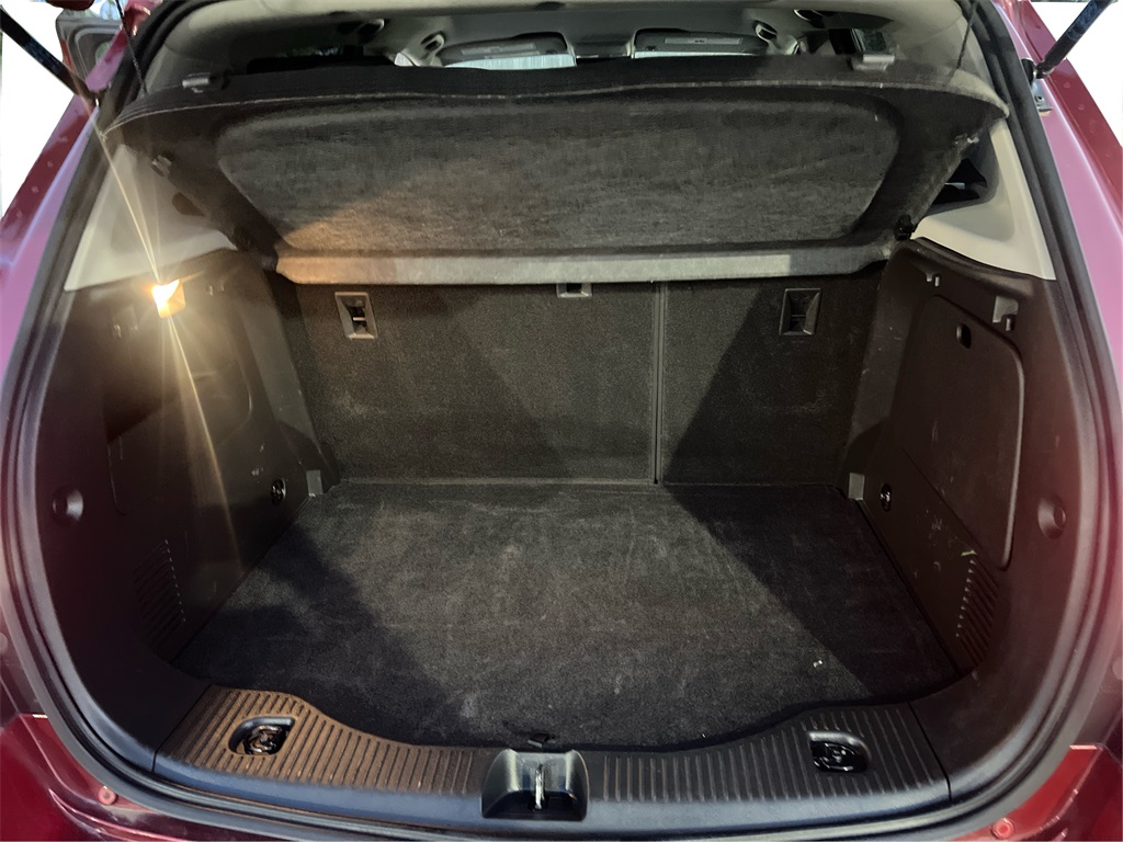 2021 Chevrolet Trax LT photo 12