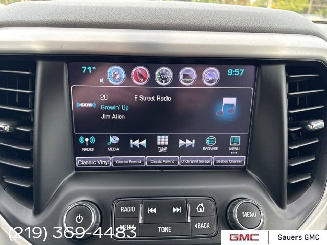 2017 Gmc Acadia SLE photo 11
