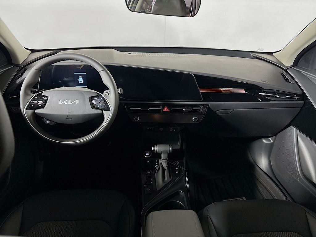 2025 Kia Niro EX Touring photo 11