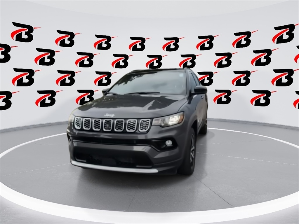 2024 Jeep Compass Limited photo 4