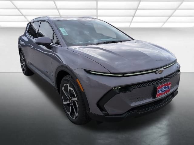 2026 Chevrolet Equinox EV 2LT's photo