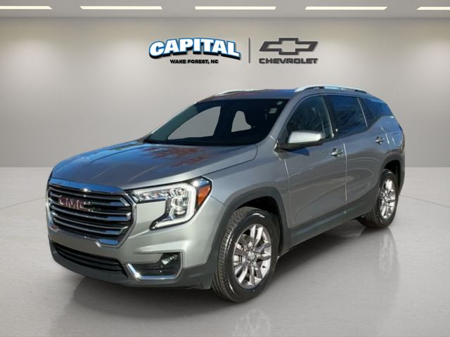 2023 GMC Terrain SLT's photo
